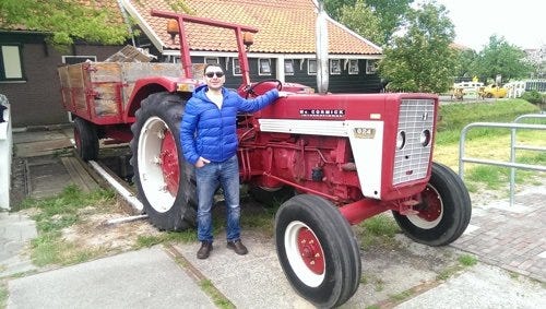De ce-mi plac tractoarele mai mult decât unii oameni De ce-mi plac tractoarele mai mult decât unii oameni
