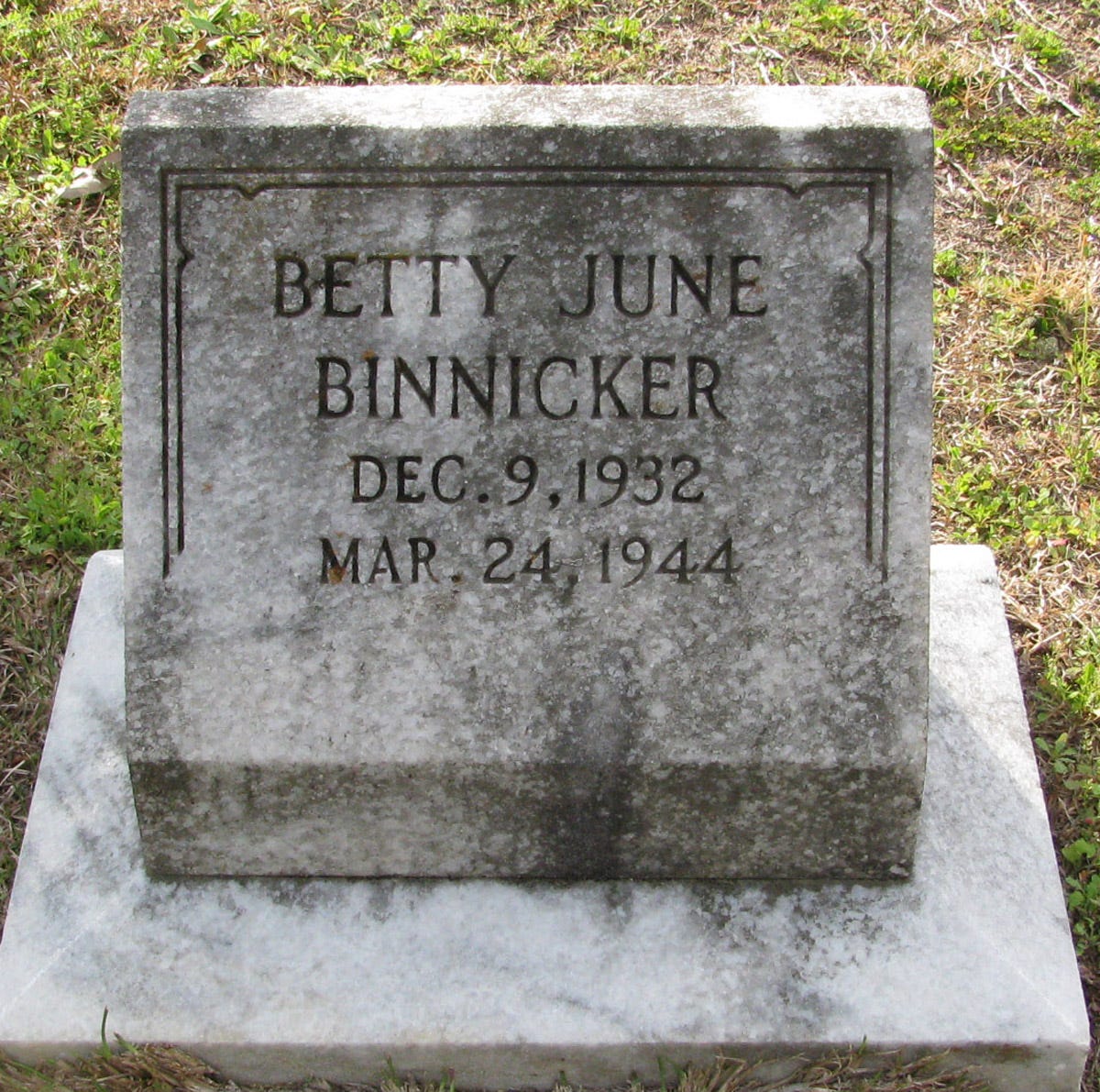Betty June Binnicker (1932-1944) - Find a Grave Memorial