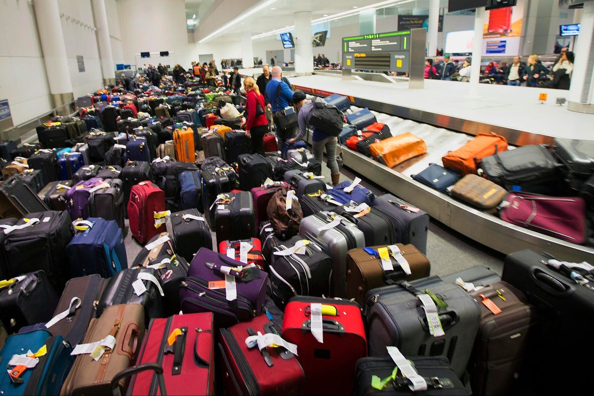 Air Canada Announces New Connection Time And Luggage Policies As Travel  Chaos Continues