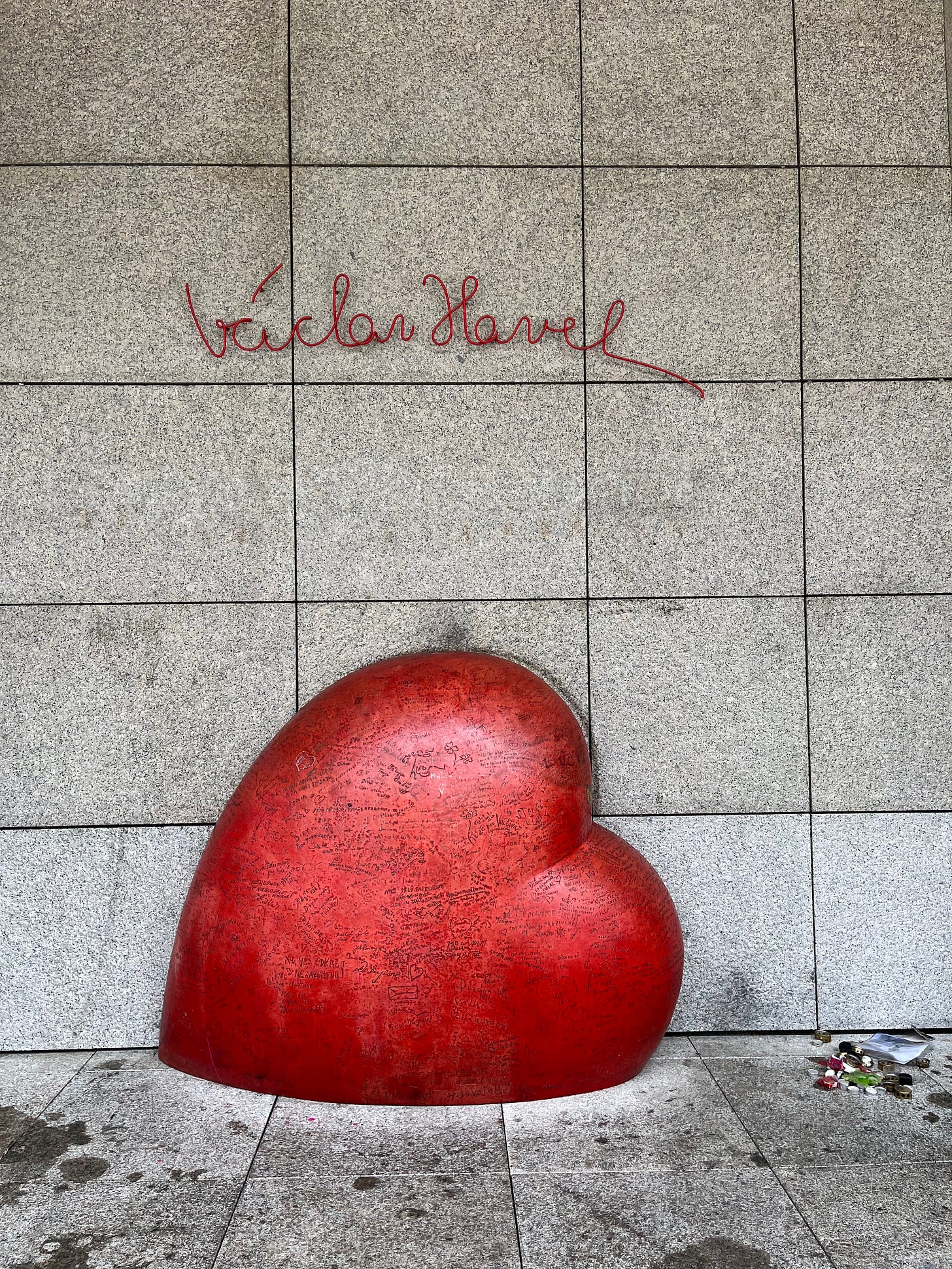 Heart shaped sculpture dedicated to Vaclav Havel