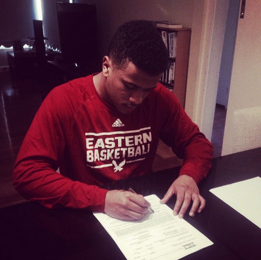 Michael Wearne signs with Eastern Washington University