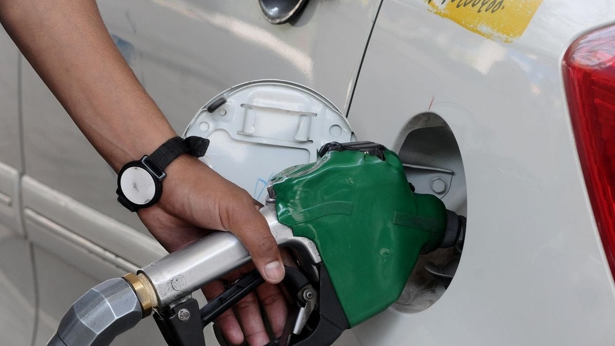 Petrol, diesel prices continue to rise touching new highs across country