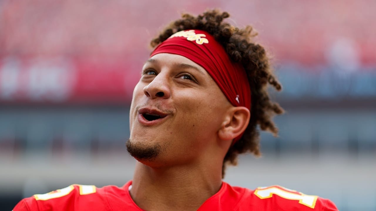 Patrick Mahomes But If You LAUGH You Lose - YouTube