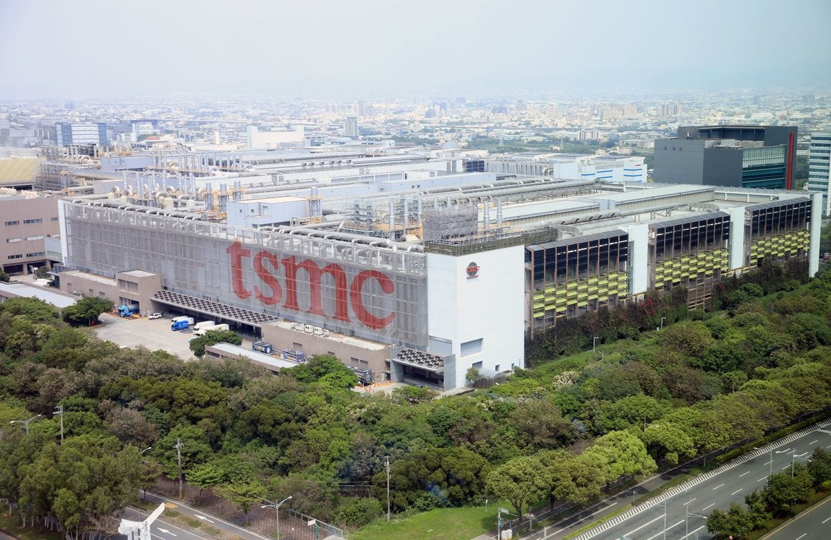 Chipmaker TSMC Expects 30% Sales Rise Despite Global Economic Ructions -  Bloomberg