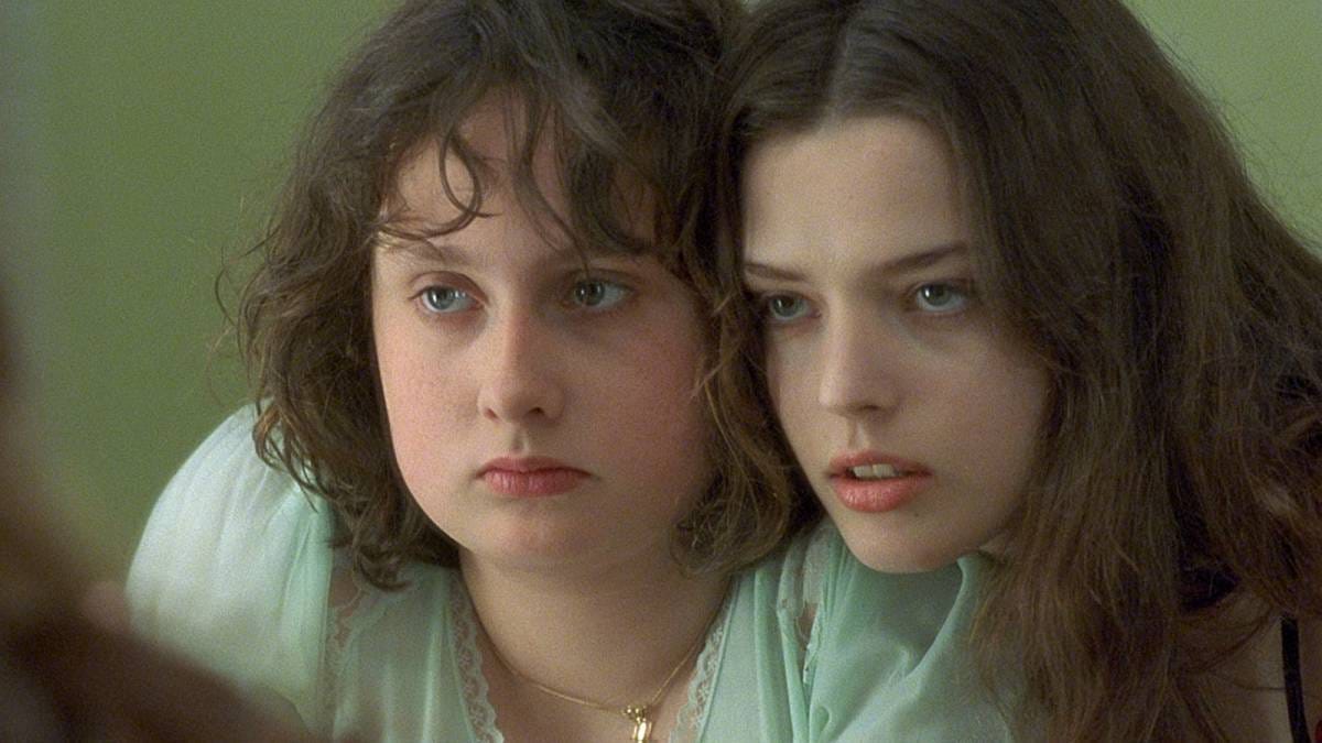 Cruelly Coming of Age in Catherine Breillat\'s Fat Girl | Page 3 of 4 | 25YL