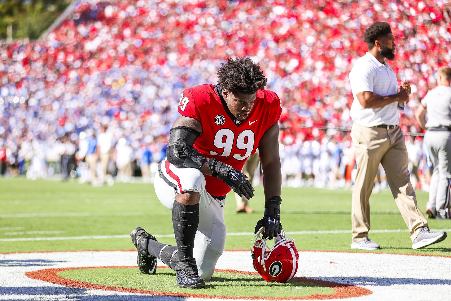 Georgia defensive lineman Jordan Davis (99) during the Bulldogs’ game against Kentucky on Dooley Field at Sanford Stadium in Athens, Ga., on Saturday, Oct. 16, 2021. (Photo by Tony Walsh) Georgia defensive lineman Jordan Davis (99) during the Bulldogs’ game against Kentucky on Dooley Field at Sanford Stadium in Athens, Ga., on Saturday, Oct. 16, 2021. (Photo by Tony Walsh)