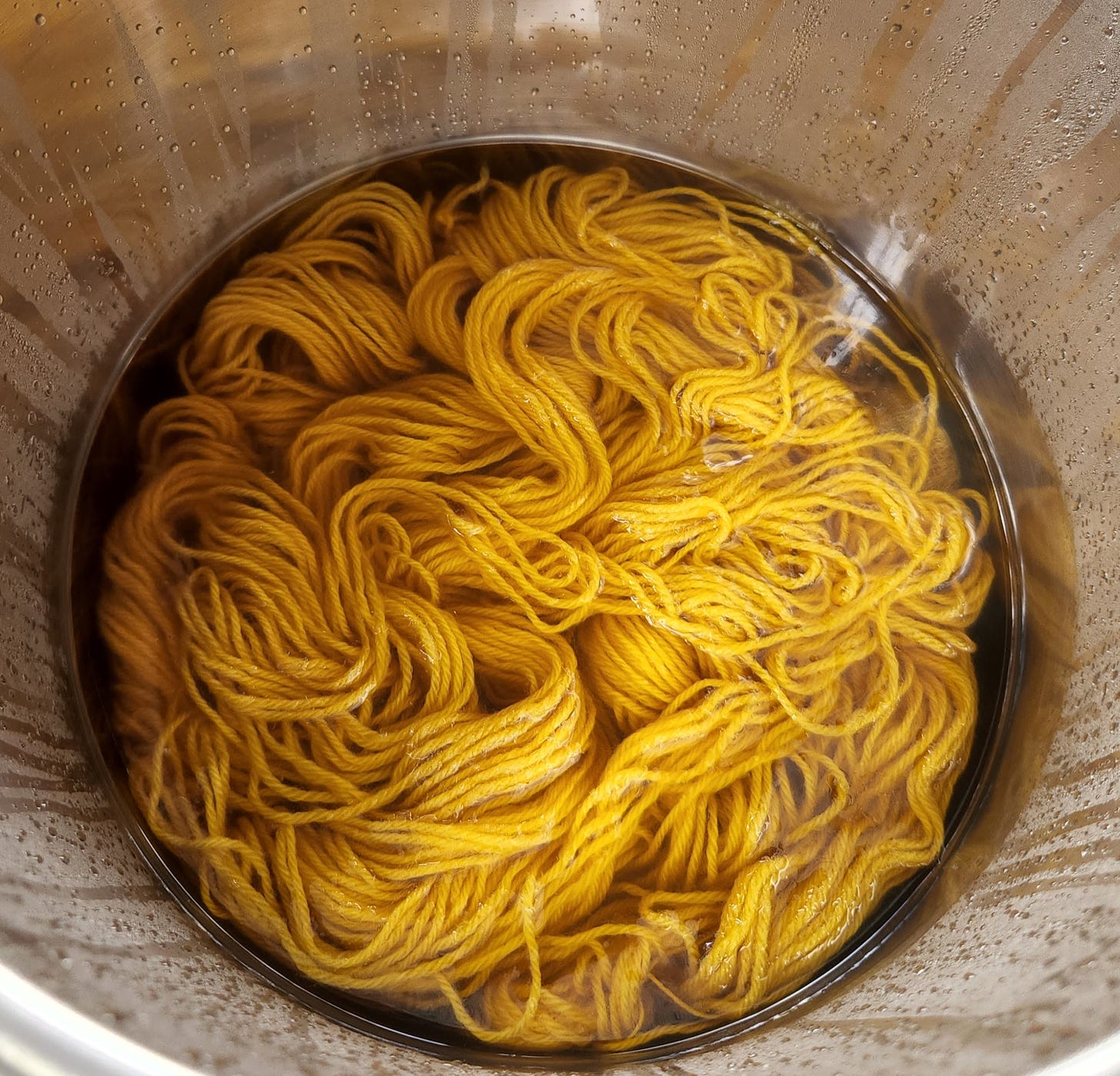 Picture of yarn in pot of water