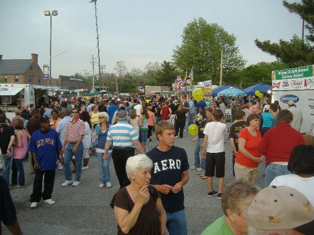 The population of the hungry in Salisbury seemingly reached a peak Friday night.