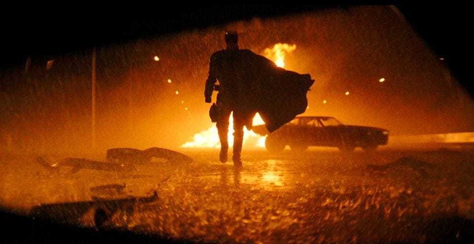 The Batman Director Explains Batmobile Chase Scene&amp;#39;s Upside Down Shot