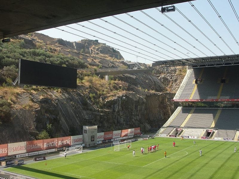 File:Eduardo Souto de Moura - Braga Stadium 23 (6010051169).jpg