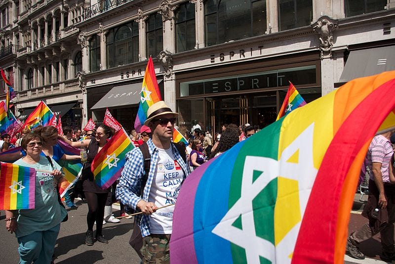 File:Pride in London 2013 - 214.jpg