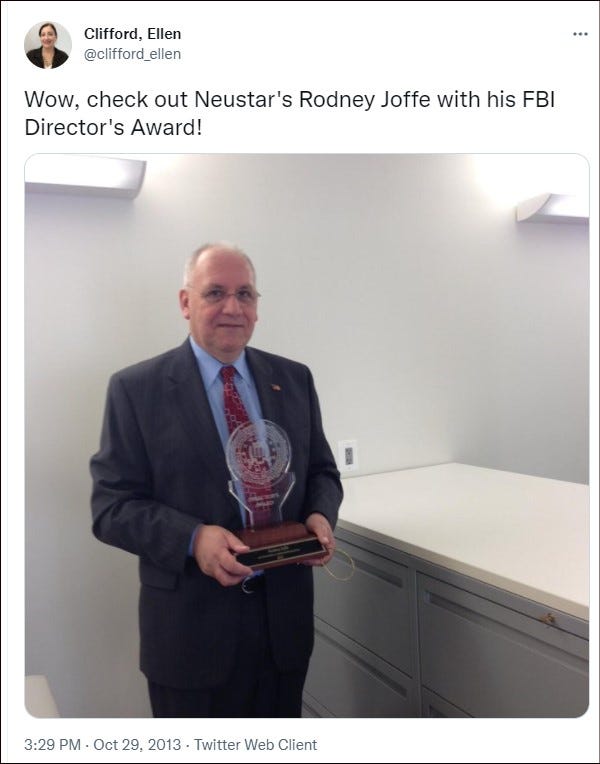 October 29, 2013 - Comey awards Rodney Joffe the "FBI ...