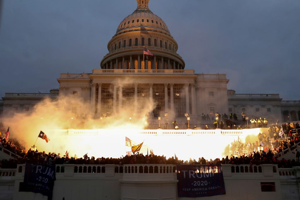 What it was like for a photojournalist at the pro-Trump mob breaking into  the Capitol | Fortune