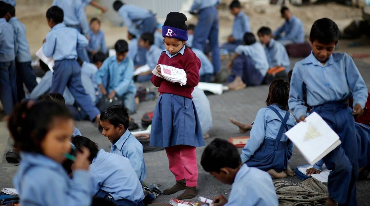 Only one teacher in 120,000 schools in the country; Maharashtra lacks  80,000 teachers: UNESCO - Maharashtra Pradesh