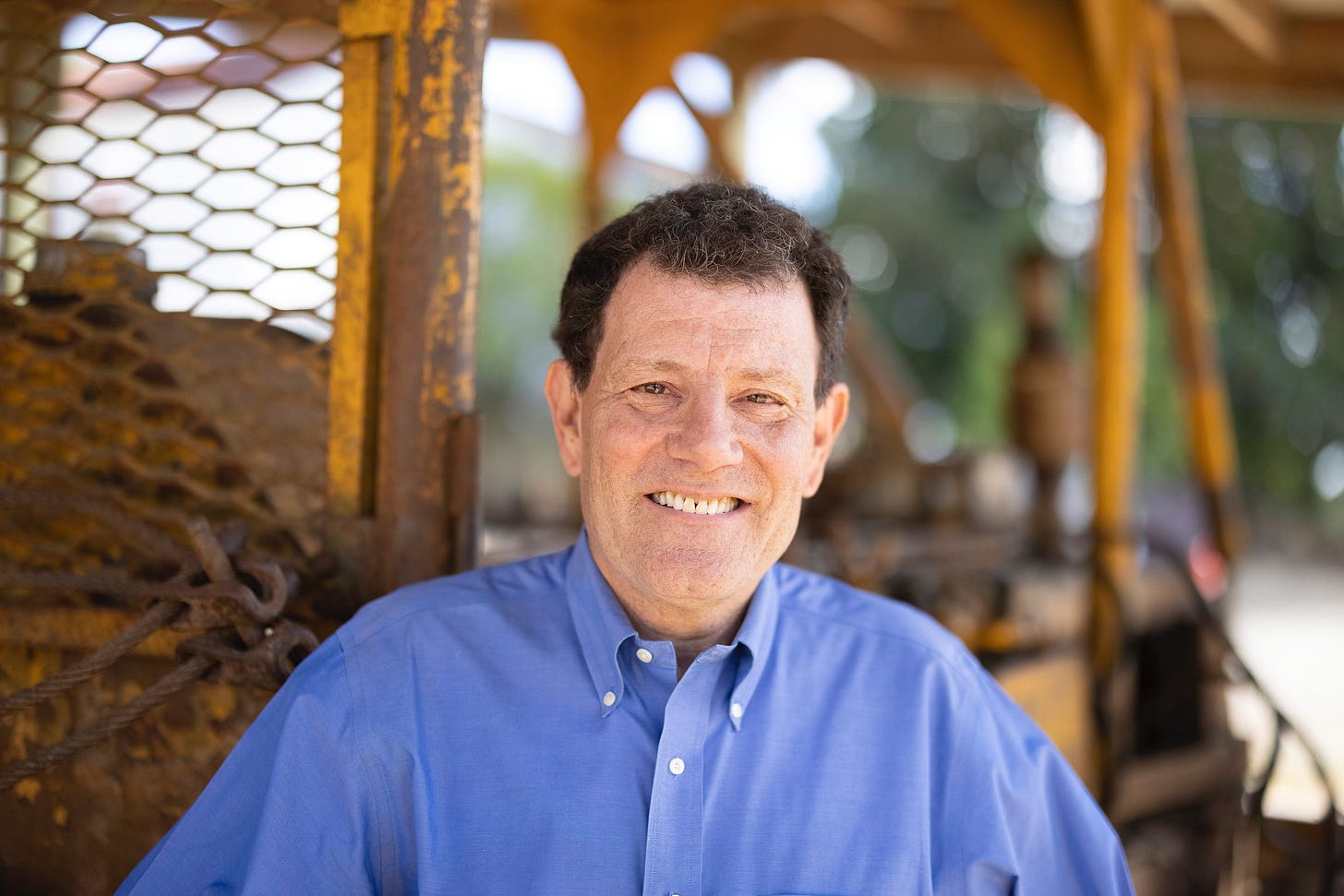 Democrat Nick Kristof asks Oregon Supreme Court to overturn ruling he has  not lived in the state long enough to run for governor - oregonlive.com