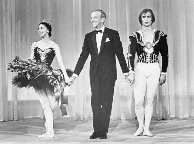 Dame Margot Fonteyn, Fred Astaire, and Rudolph Nureyev in 1965 at a curtain call in the United States.