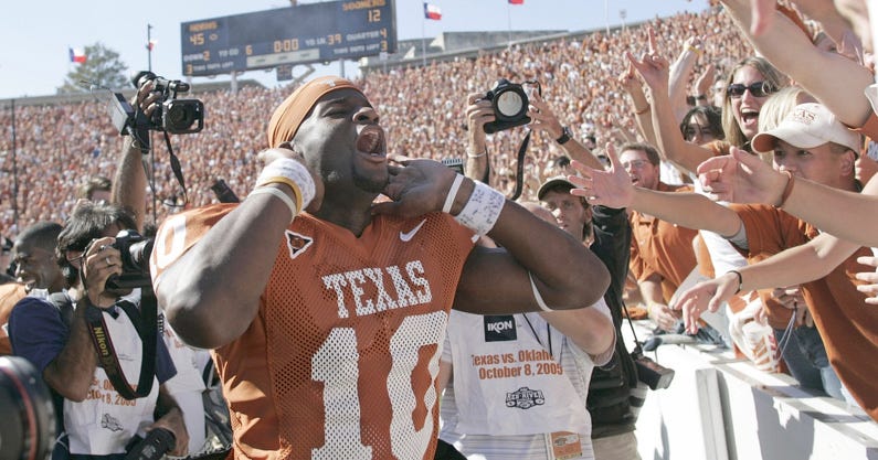 Vince Young backs Steve Sarkisian as the right coach for Texas Longhorns