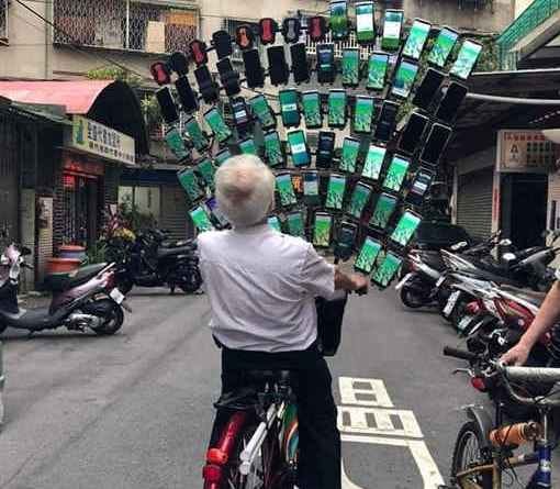 Taiwan's Pokemon Go Grandpa upgrades array to 64 phones – Taiwan English  News