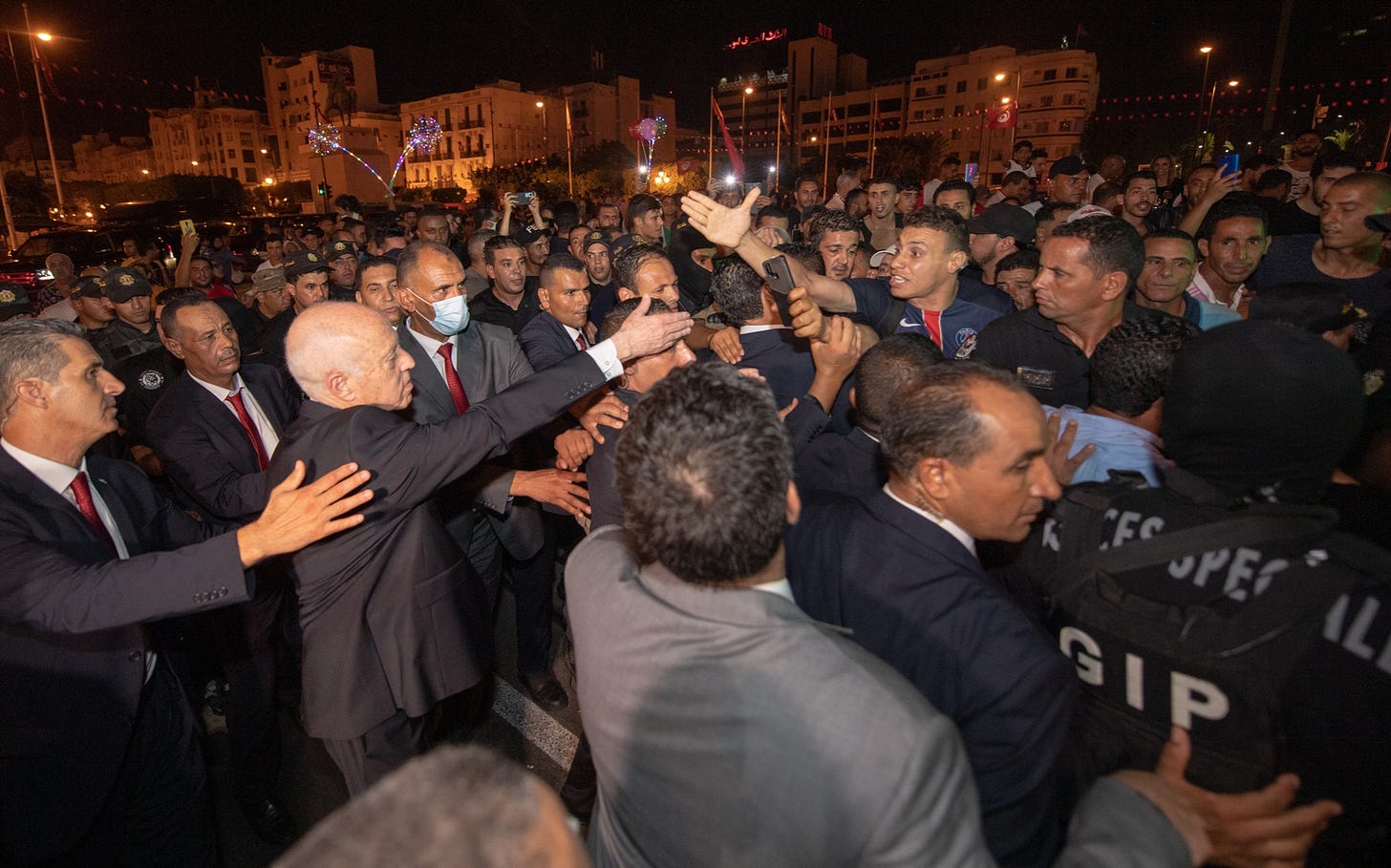 President Kais Saied meeting supporters along the Habib Bourguiba Avenue in capital Tunis, Tunisia on July 26, 2022 after the referendum result (Image: Twitter/@TnPresidency).