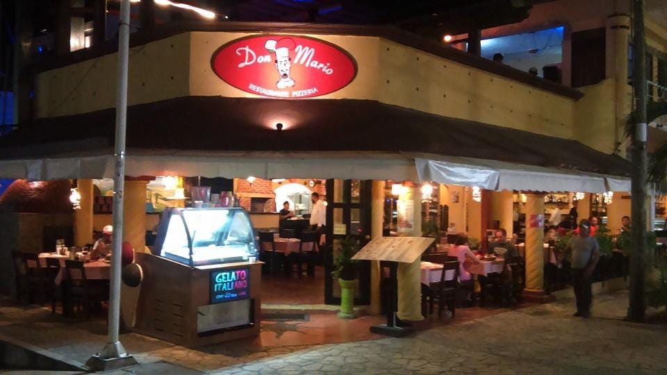 Don Mario pizzeria, Playa del Carmen, Av. 10 Calle 8 Esquina - Restaurant  reviews
