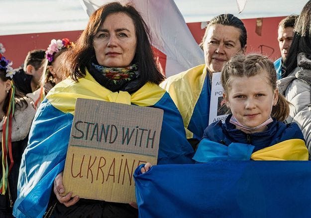 « J’ai peur pour mes proches et mon pays » : les Ukrainiens en France, impuissants face à la crise 