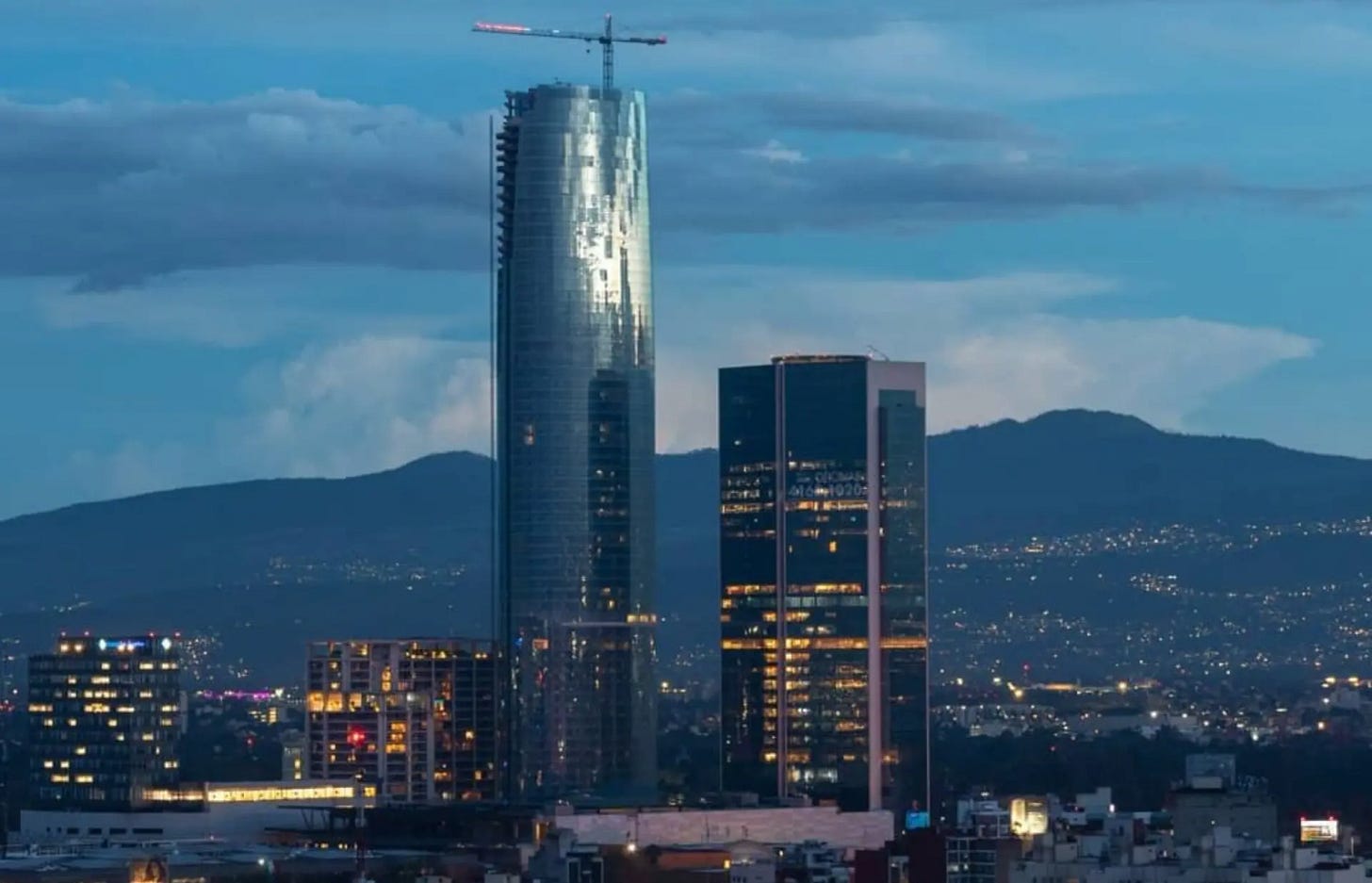 Así es Torre Mítikah: el nuevo rascacielos más alto de Ciudad de México —  Conocedores.com