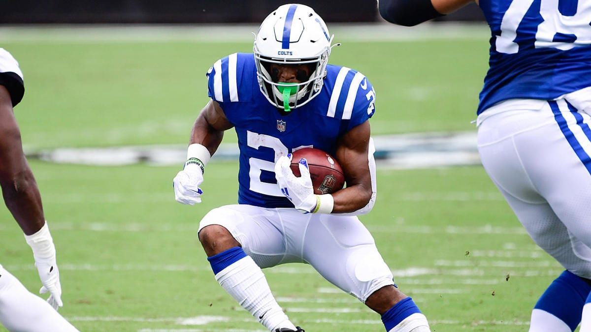 Nyheim Hines agrees to three-year contract extension with Colts, becomes  top-10 highest-paid back, per report - CBSSports.com