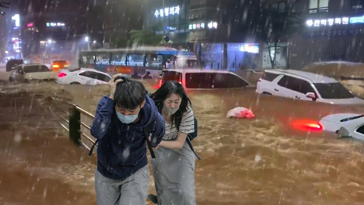 Worst flood in Seoul in 102 years! The capital of South Korea under water!  서울 홍수 - YouTube