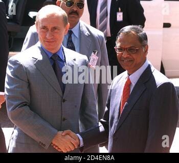 Murthy with Russian President Putin during his visit to the Infosys Campus https://www.infosys.com/newsroom/press-releases/2004/putin-visits-infosys.html