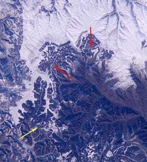 A picture showing the Great Wall of China from a zoomed in digital camera on the International Space Station