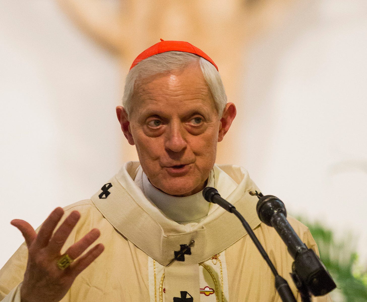 Cardinal Donald William Wuerl in 2015.jpg