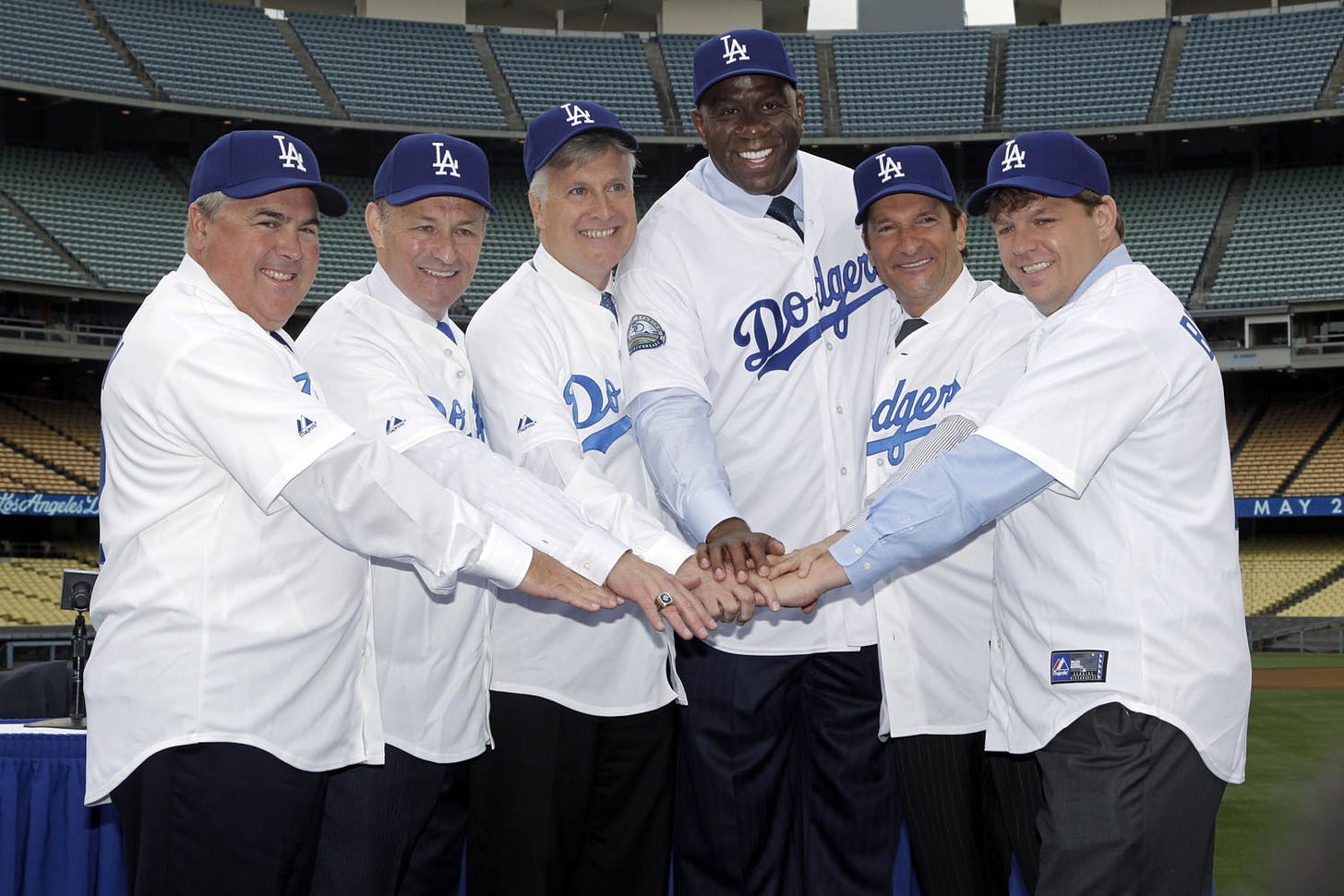 Dodgers co-owner Todd Boehly looking to leave Guggenheim