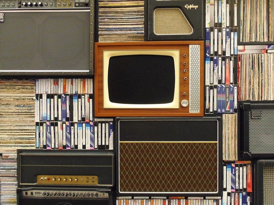 Old Tv, Records, Vhs Tapes, Retro, Tv, Vintage