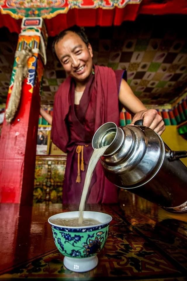 The Tibetan monk is giving himself a cup of butter tea.#  http://www.tibet-tours.org/2017/06/top-six-tibetan-food-that-you-must-… |  Tibetan food, Butter tea, Tibetan