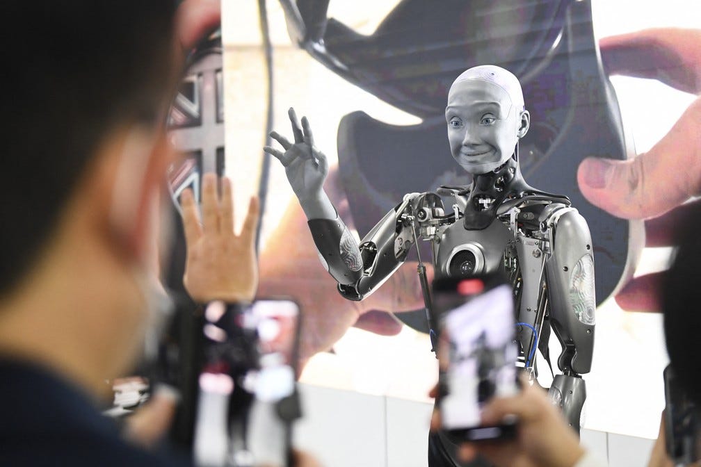 Ameca, robô humanoide que impressiona pelas expressões, &#39;conversa&#39; com o  público na CES | Inovação | G1