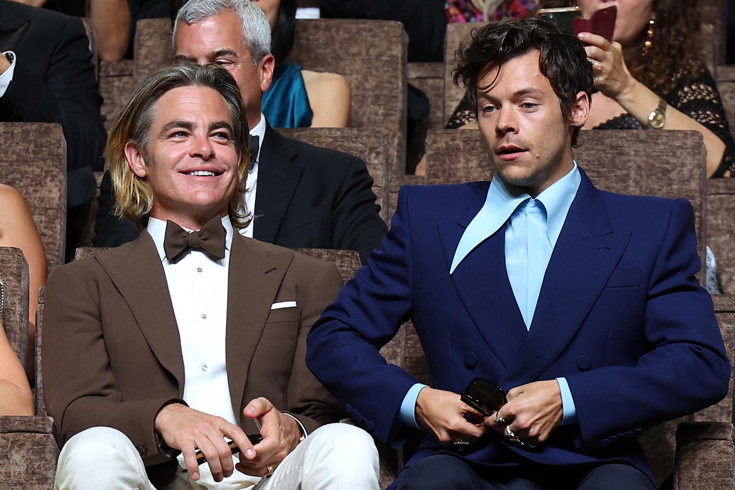 harry styles chris pine don't worry darling spitgate