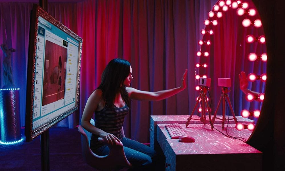 CAM' Girl Gets Trippy Replacement On This Haunting Poster [Exclusive] -  Bloody Disgusting