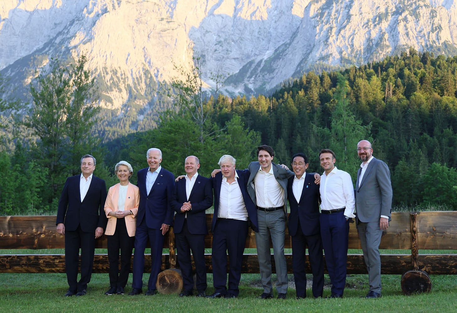 Leaders of the G7 (Image: Twitter/@kishida230)
