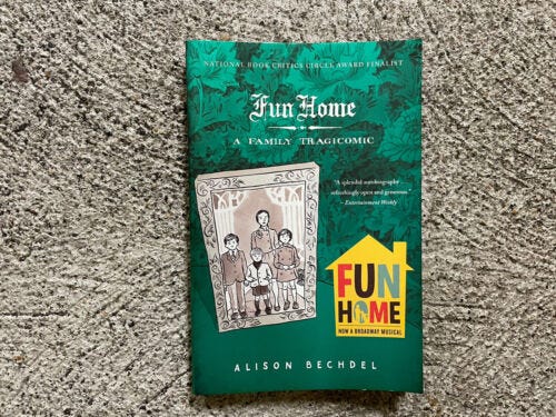 Fun Home: A Family Tragicomic Paperback Book Graphic Novel Alison Bechdel  9781417823147 | eBay