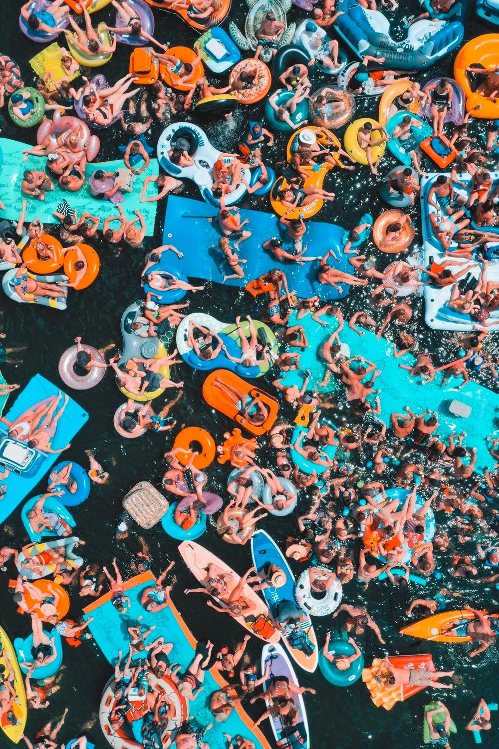 aerial photography of people on sea during daytime