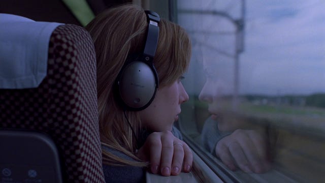 One Perfect Shot on Twitter: "LOST IN TRANSLATION (2003) Cinematography by  Lance Acord Directed by Sofia Coppola Explore more shots in our database:  https://t.co/z8qbeAhwjA… https://t.co/59G6M2a0OG"