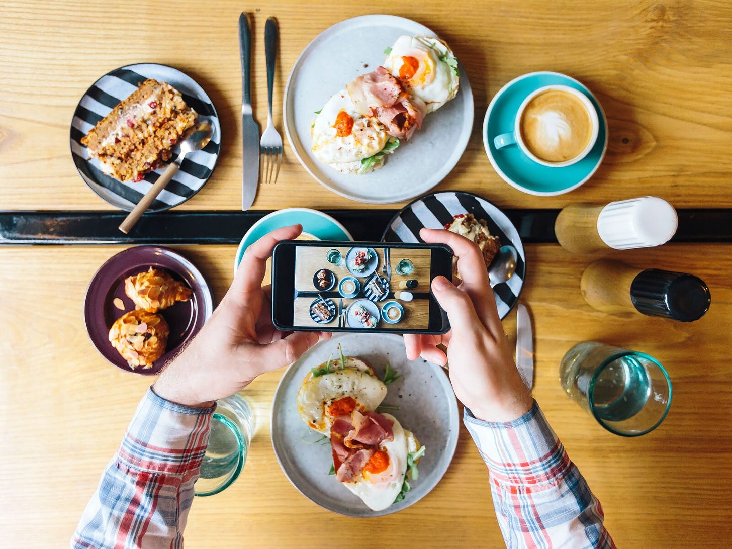 8 Questions You&#39;ve Always Wanted to Ask Food Instagram Influencers—Answered  | Food &amp; Wine