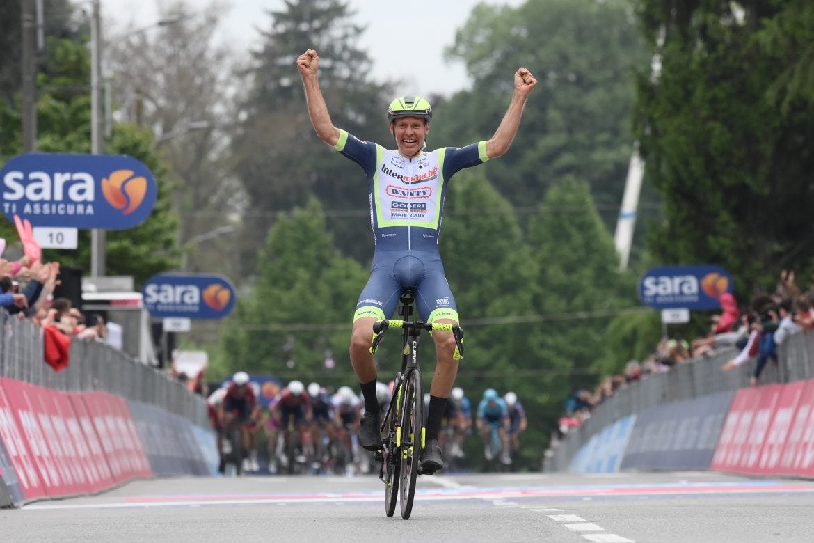 Taco van der Hoorn wins Stage 3 of the Giro d’Italie