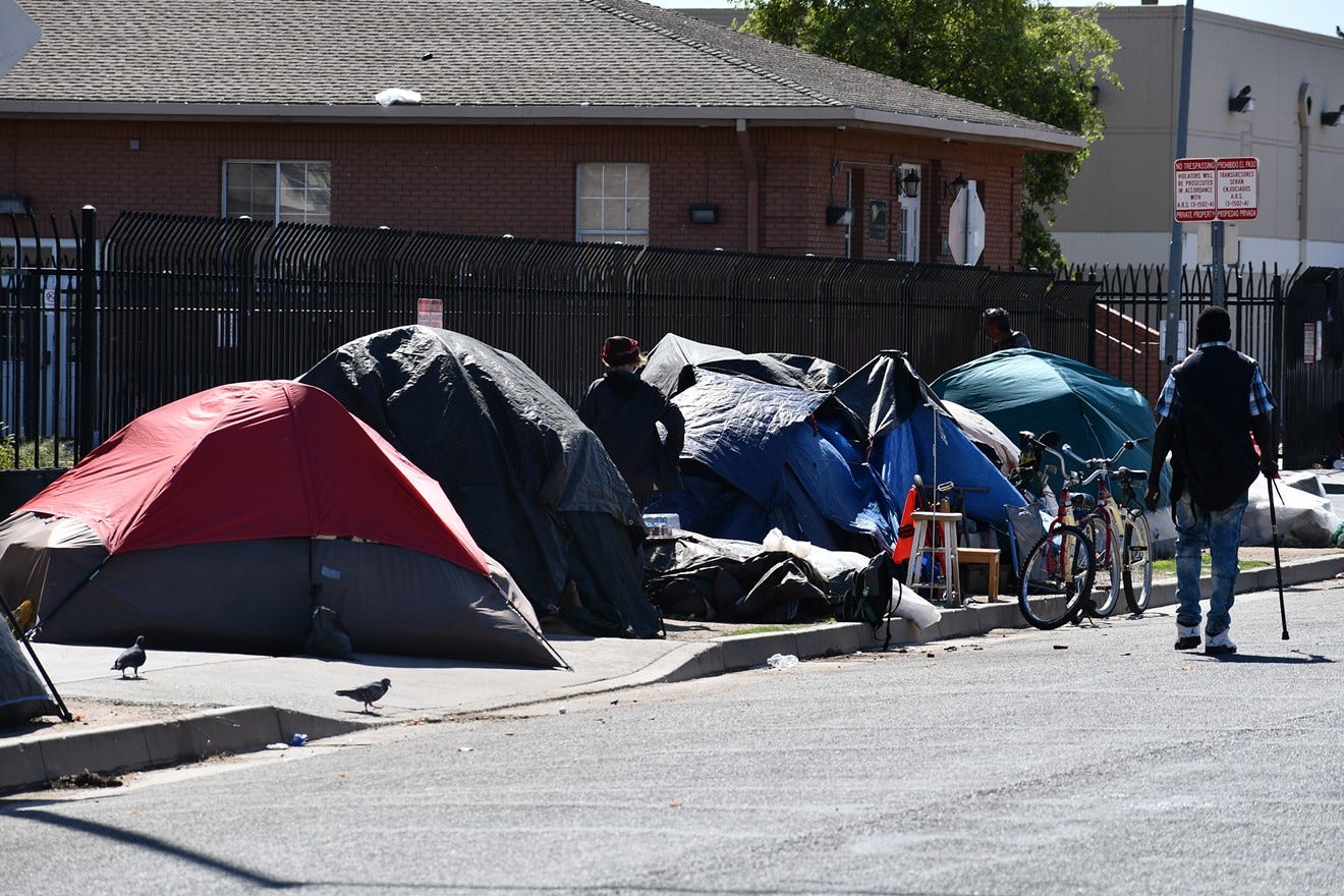 As COVID-19 Threatens Homeless, Phoenix Cops Force Them to Break Down Tents  | Phoenix New Times