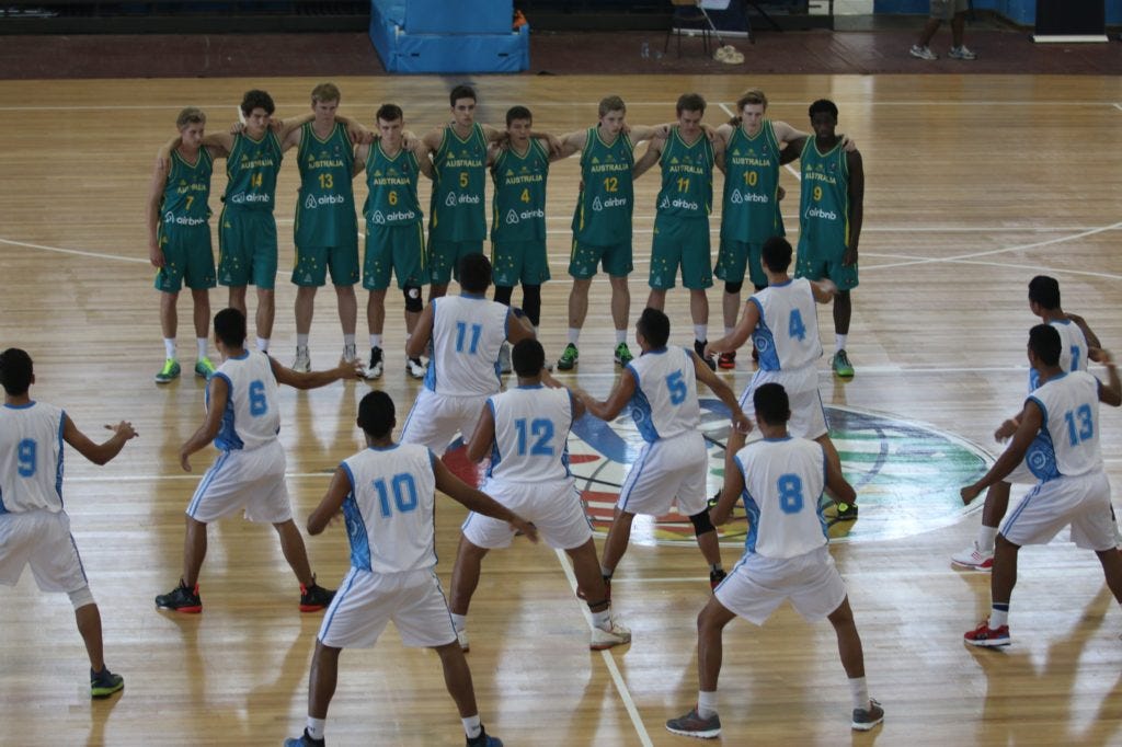 emus PnG Haka