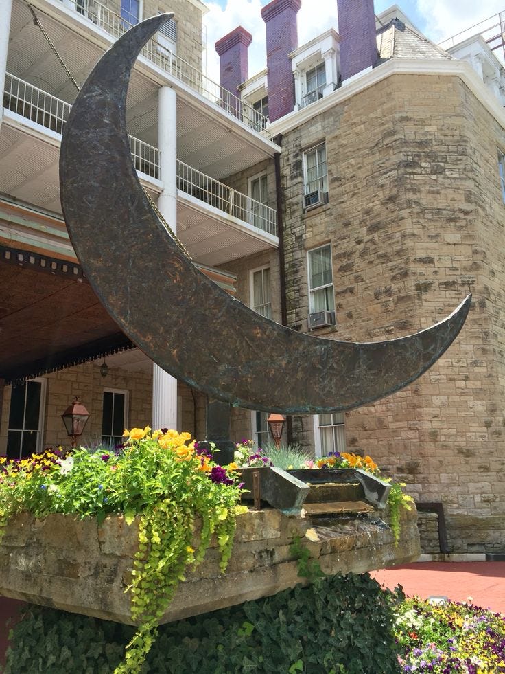 The Crescent Hotel and the magnificent crescent moon statue in the front.  #eurekasprings #crescenthotel | Eureka springs, Crescent hotel, Magnificent