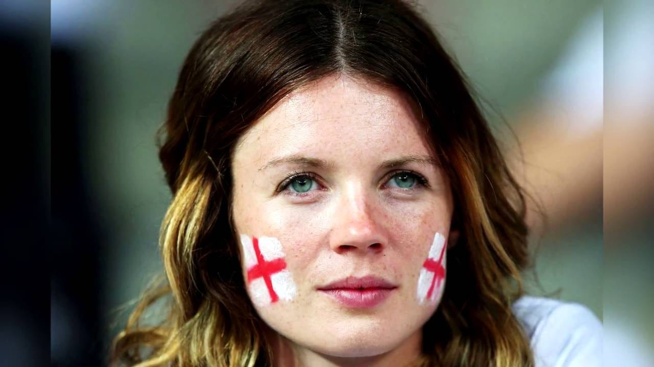 Beautiful English football (soccer) fans - Team England - YouTube