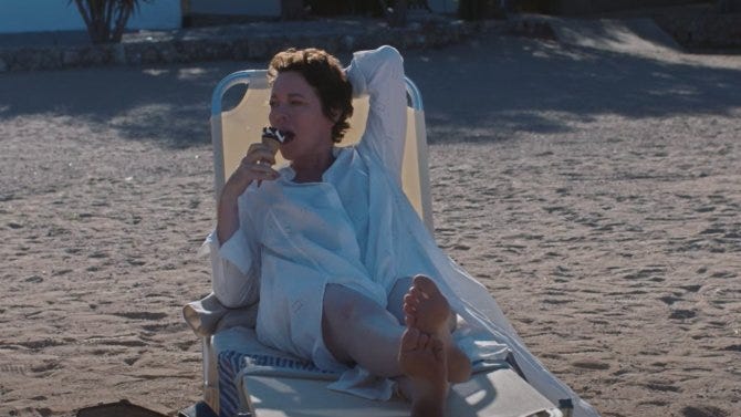 The Lost Daughter [Netflix] Trailer: Icy Olivia Colman on The Beach |  IndieWire