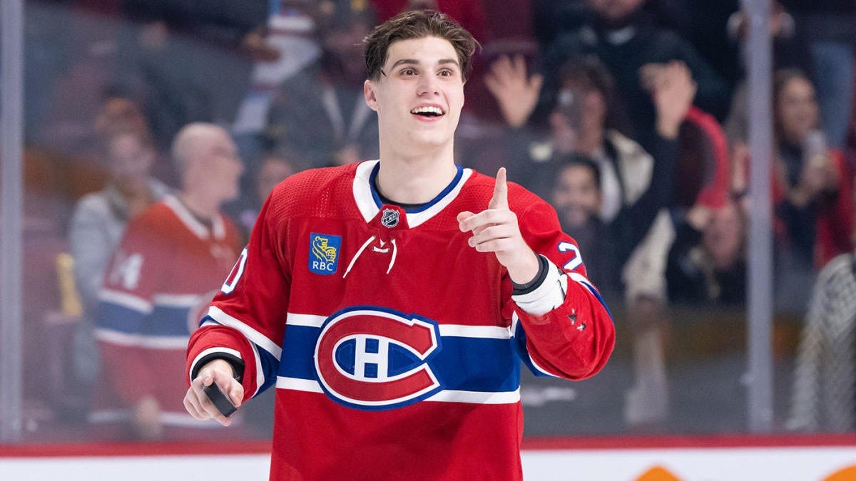 WATCH: Canadiens rookie Juraj Slafkovsky, No. 1 pick in 2022 NHL Draft,  scores first career goal - CBSSports.com