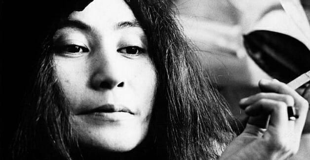 Yoko Ono: o machismo e a verdade sobre uma das artistas mais importantes do  mundo | Hypeness inovação e criatividade para todos